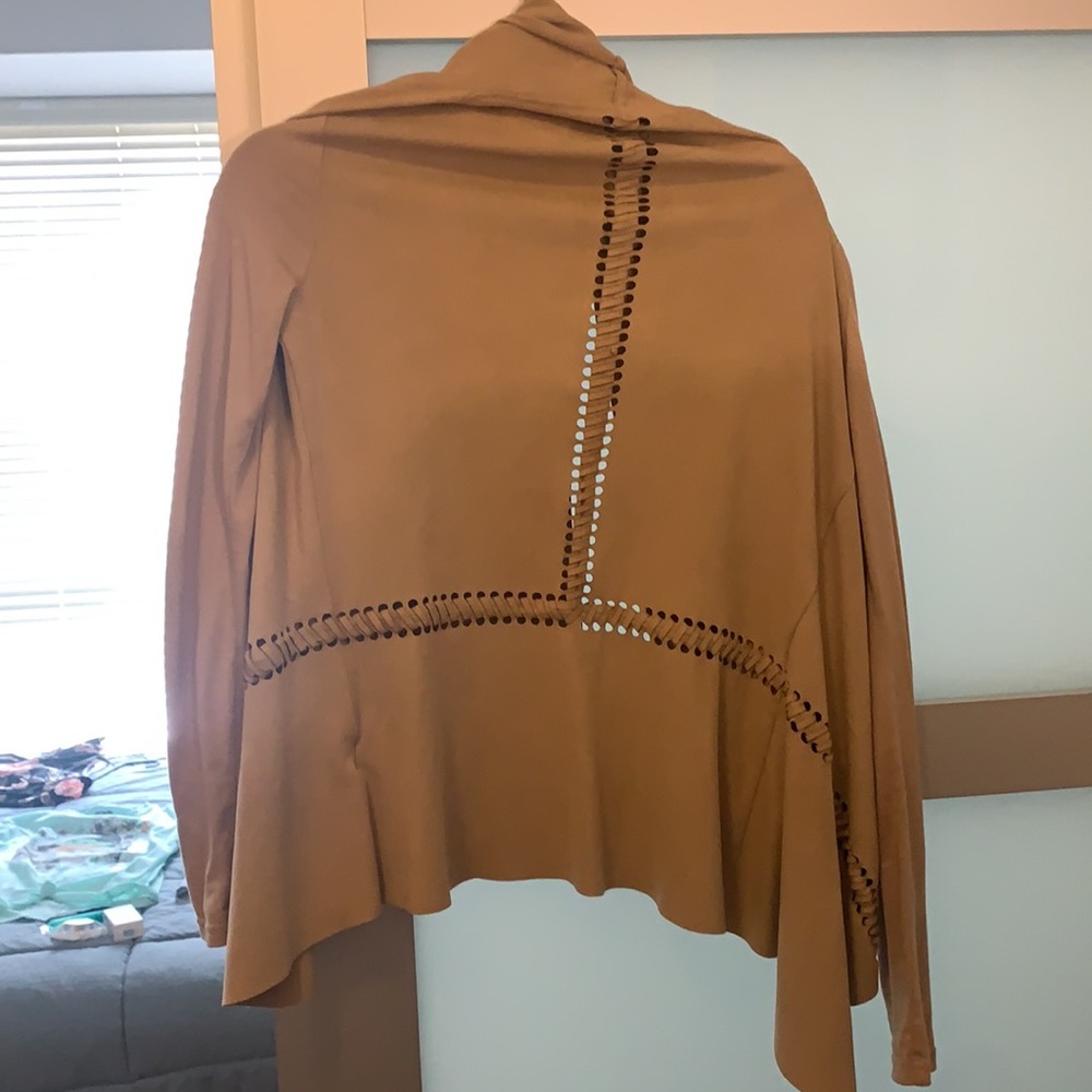Cardigan - Picture 2 of 4